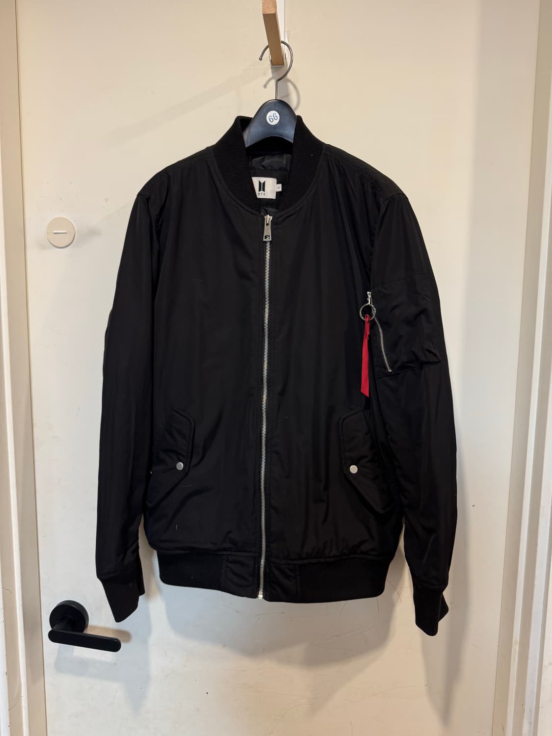 BTS 방탄 마이크로드롭 자켓 상품이미지1