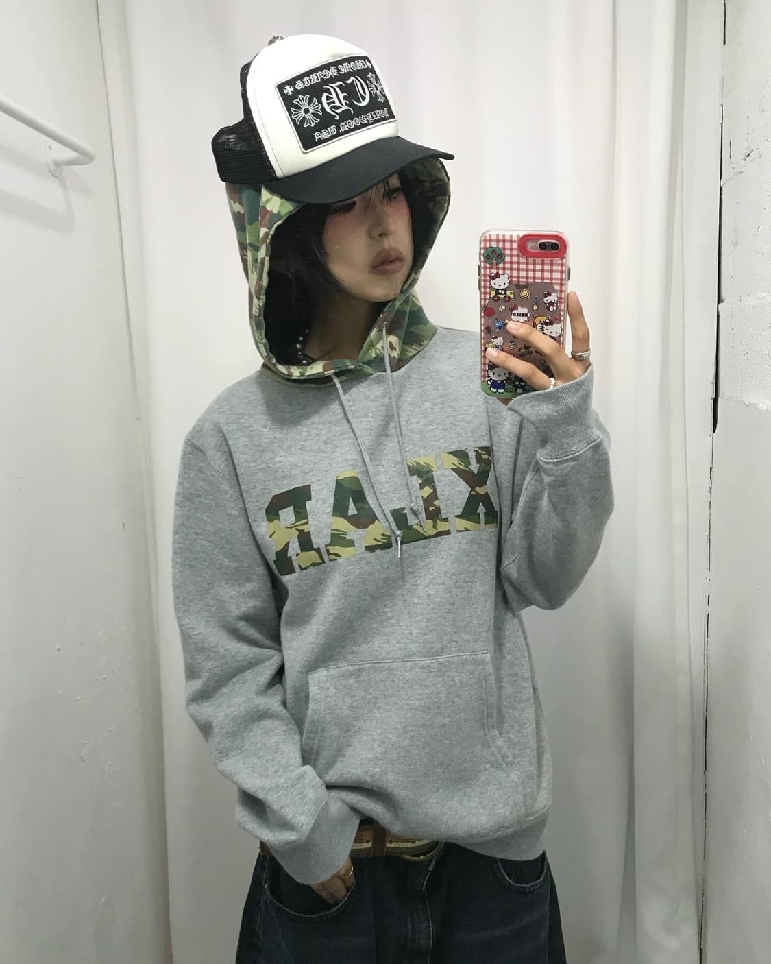 X-Large Camouflage Detail Hoodie 상품이미지4