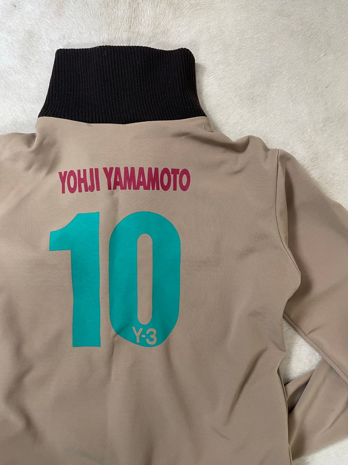 y-3 요지야마모토 아디다스브라운트랙탑 상품이미지5