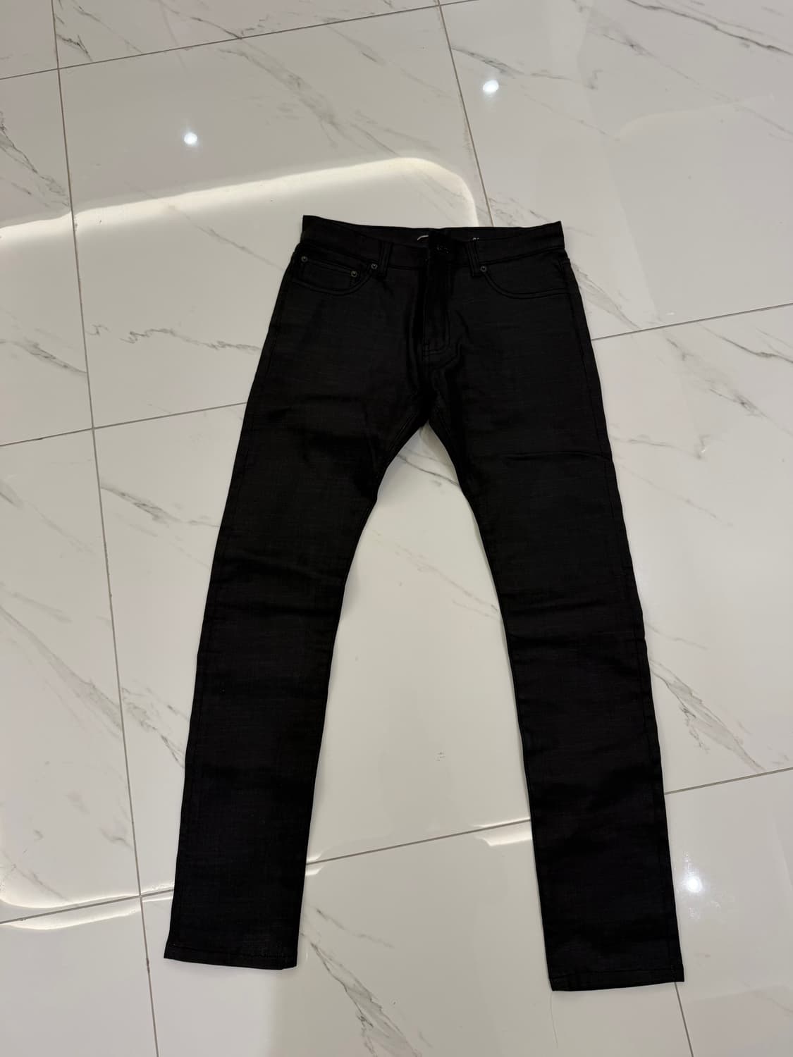 생로랑 블랙 코티드 데님 상품이미지1