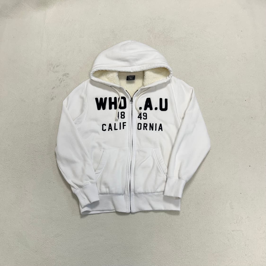 WHO.A.U White Fleece Hoodie Zip-up 상품이미지4