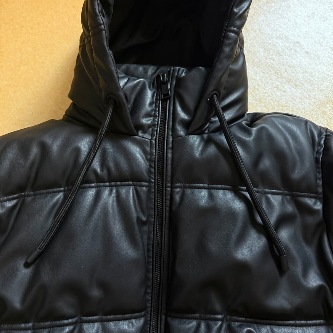 자라 블랙 패딩 XS / 2022년 구매  상품이미지2