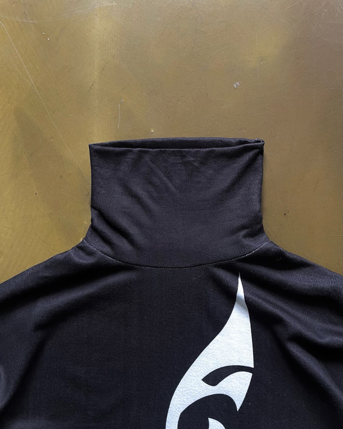 JPN Vintage Mask Printed High-Neck Top 상품이미지5