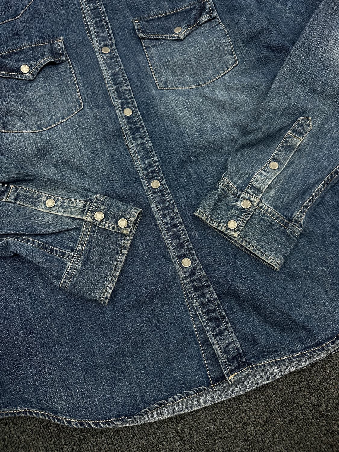 LL) STOOGE & Co 워싱 웨스턴 데님셔츠 상품이미지5