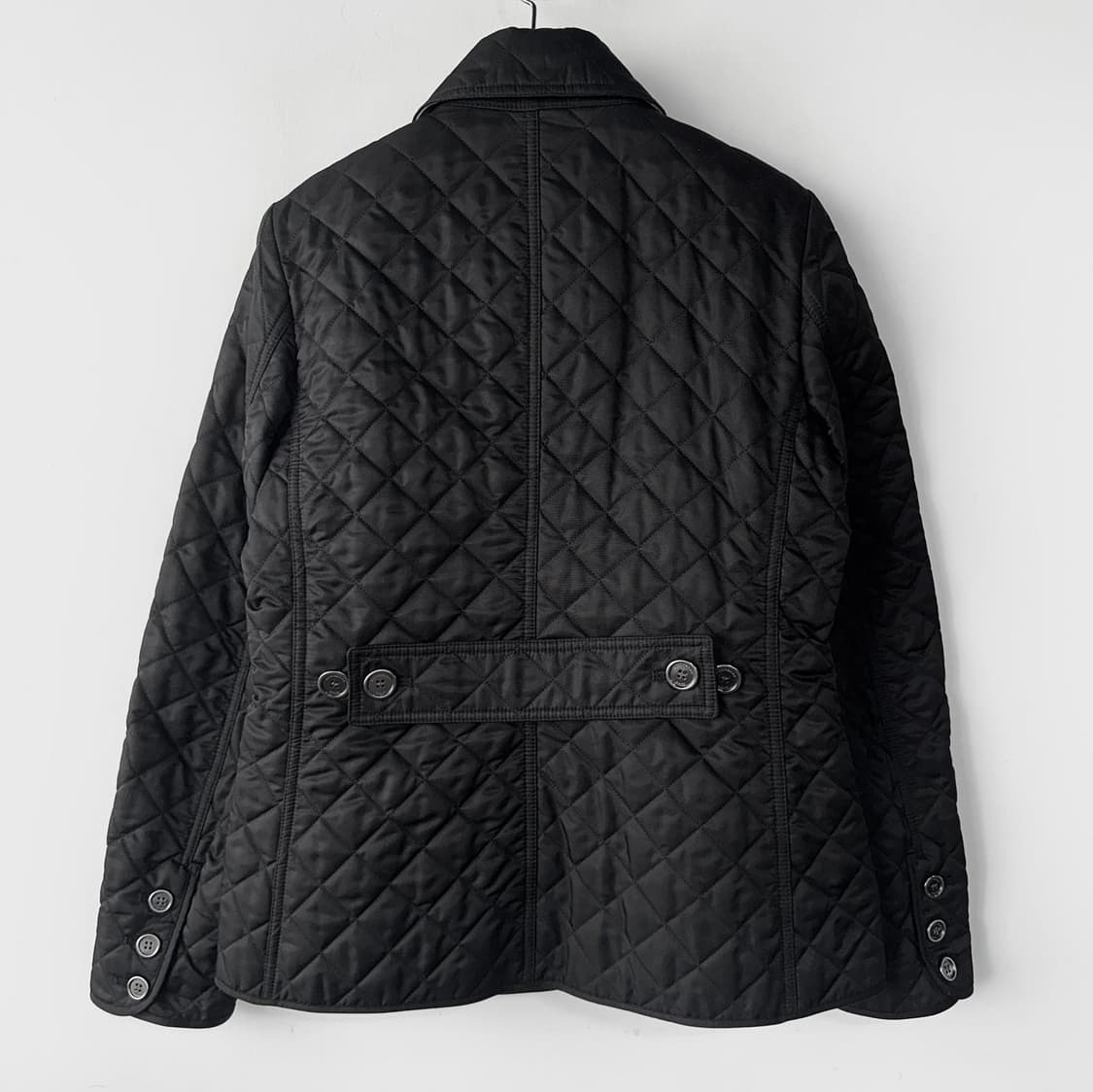 버버리브릿 다이아몬드 퀼팅 자켓 상품이미지10