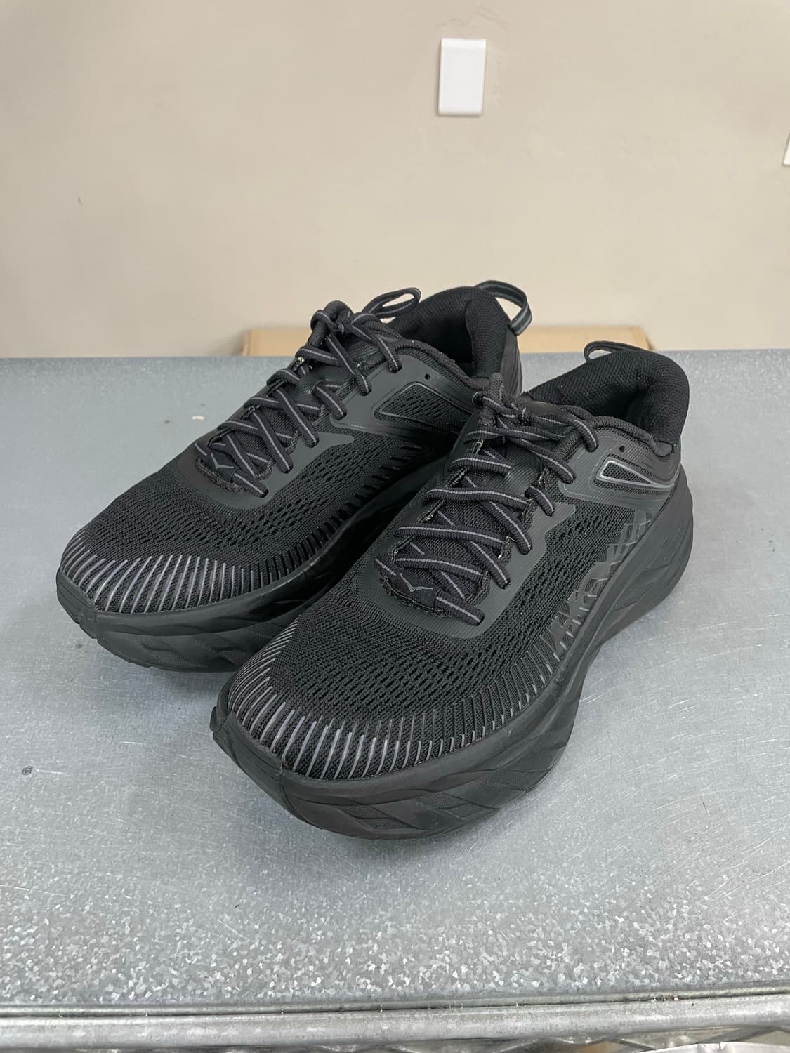 호카 본디7 블랙 240 상품이미지2