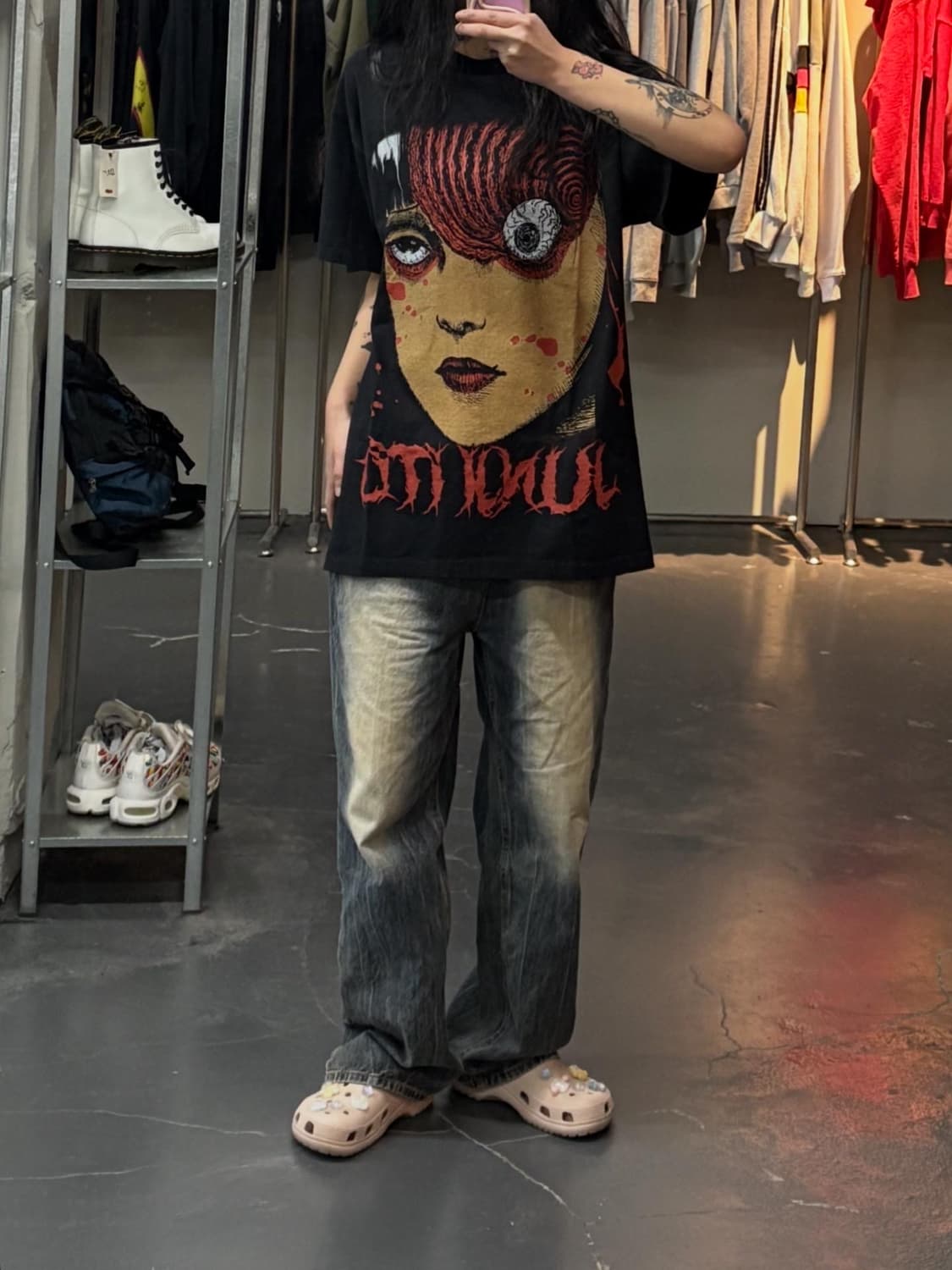 이토준지 빈티지 소용돌이 애니 반팔 A3016 상품이미지1