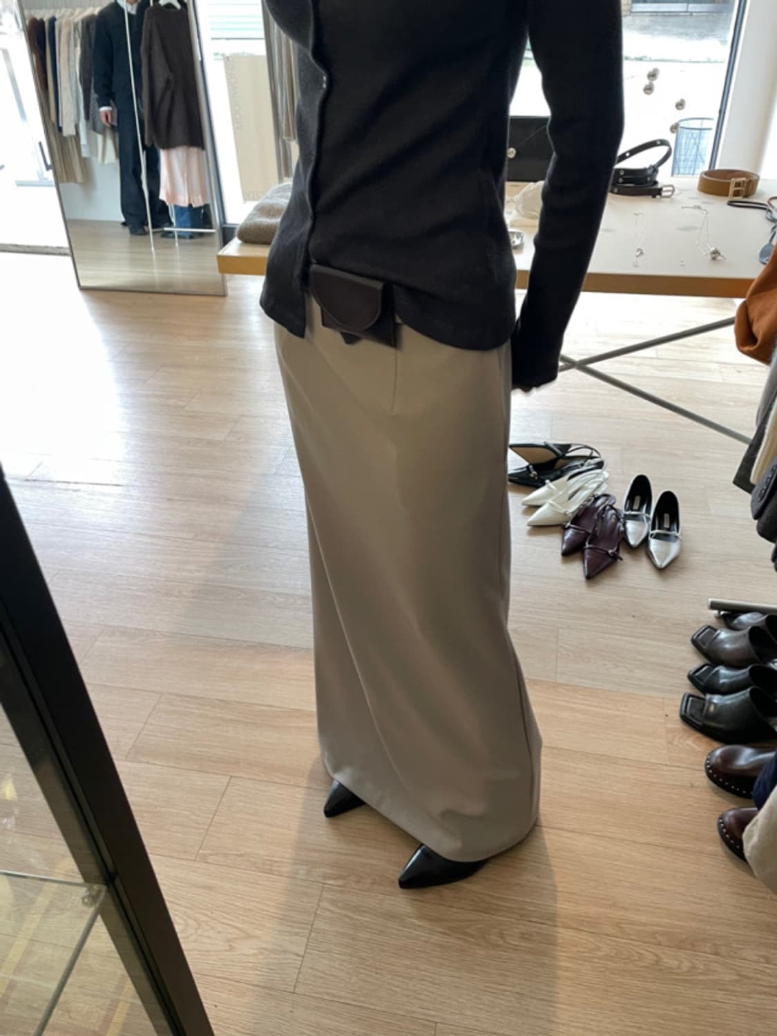 리스 lys 로우 라이즈 맥시 스커트 상품이미지1