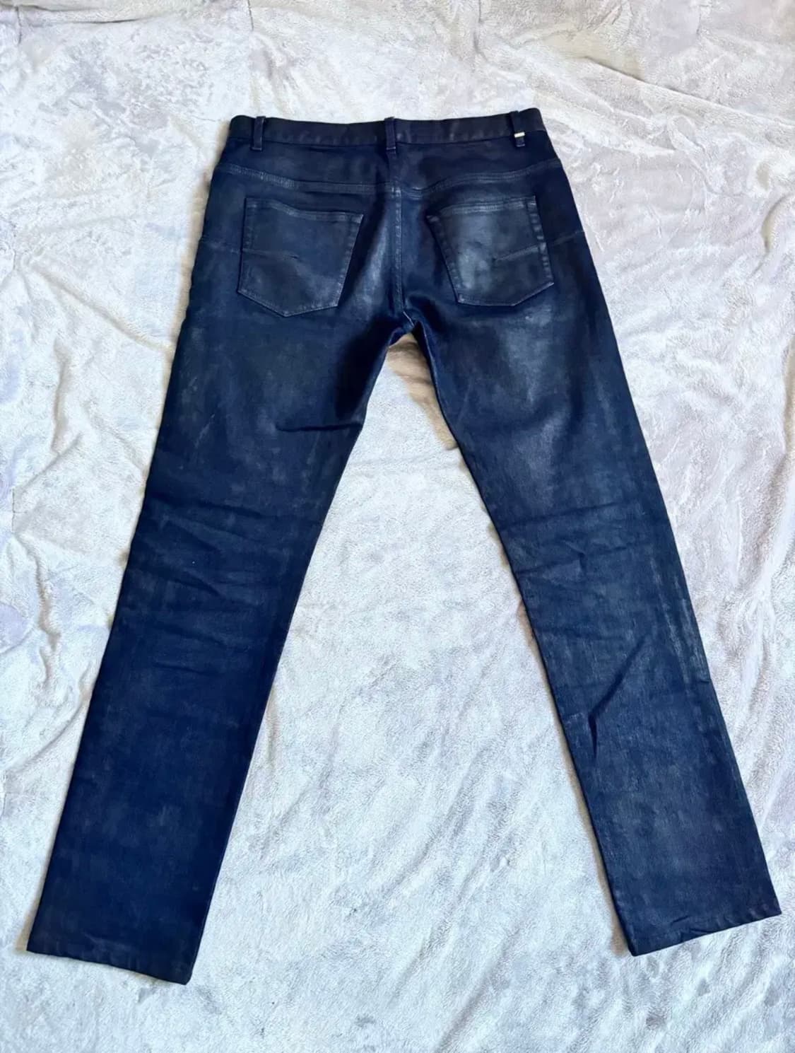 디올옴므 오일 이펙트 왁스 코팅 블루블랙진 상품이미지4