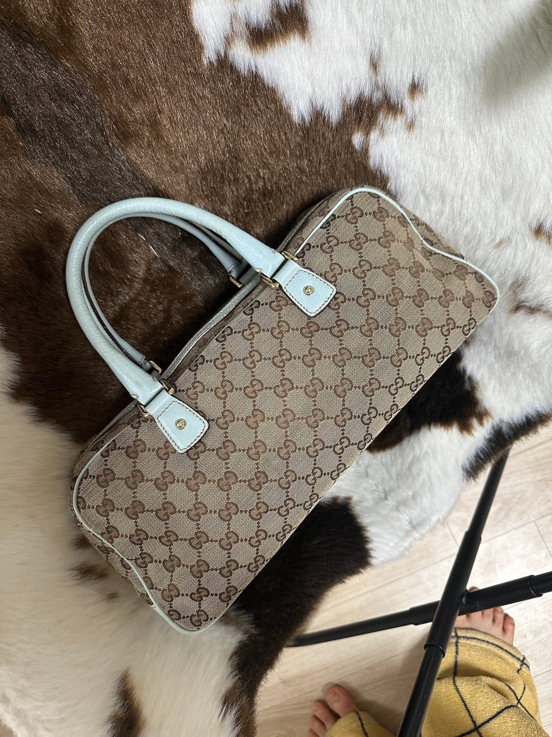 급매 가격협의 가능 주말동안)구찌 아카이브 하트커버 토트백 상품이미지3