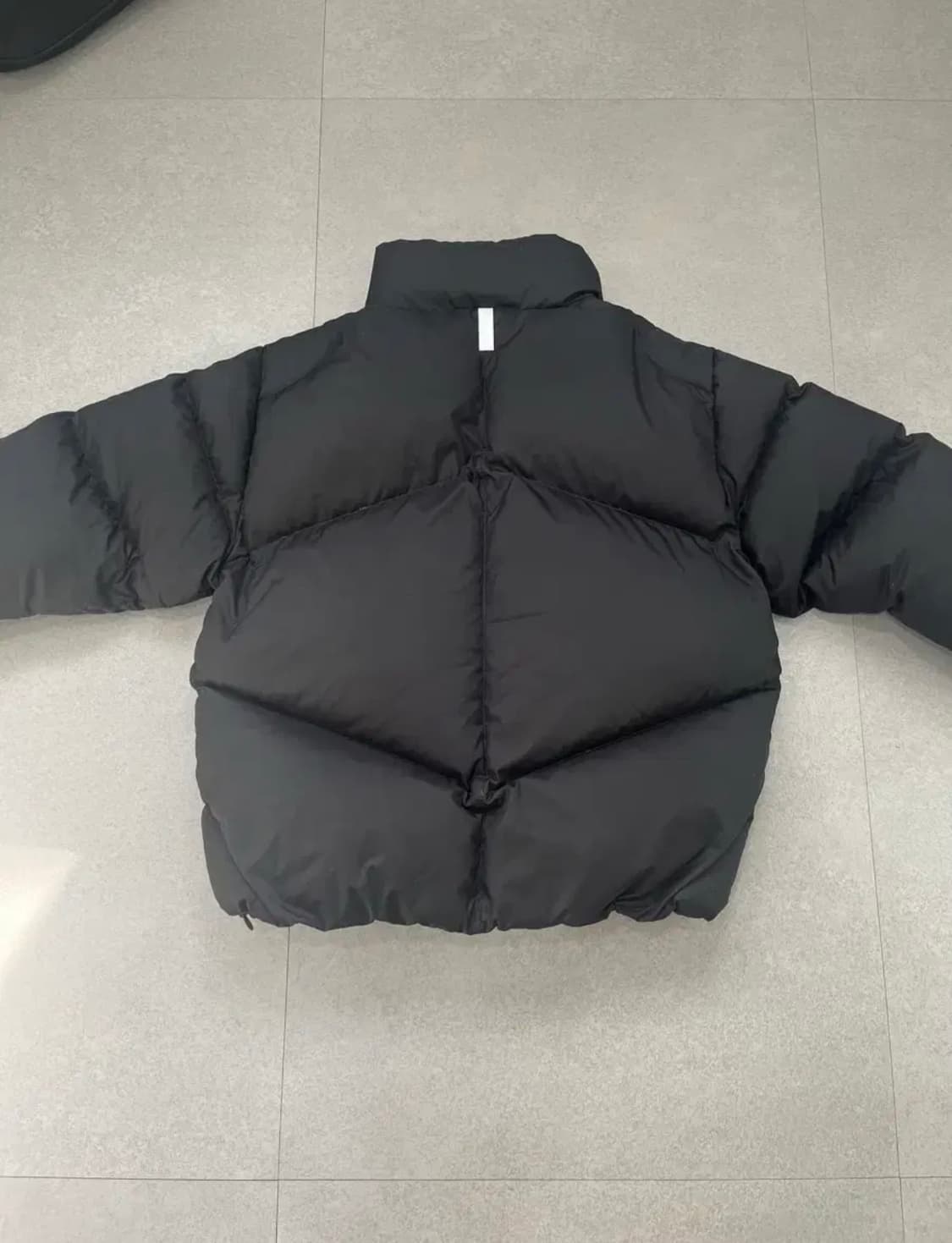 노메뉴얼 블랙패딩 m 상품이미지2