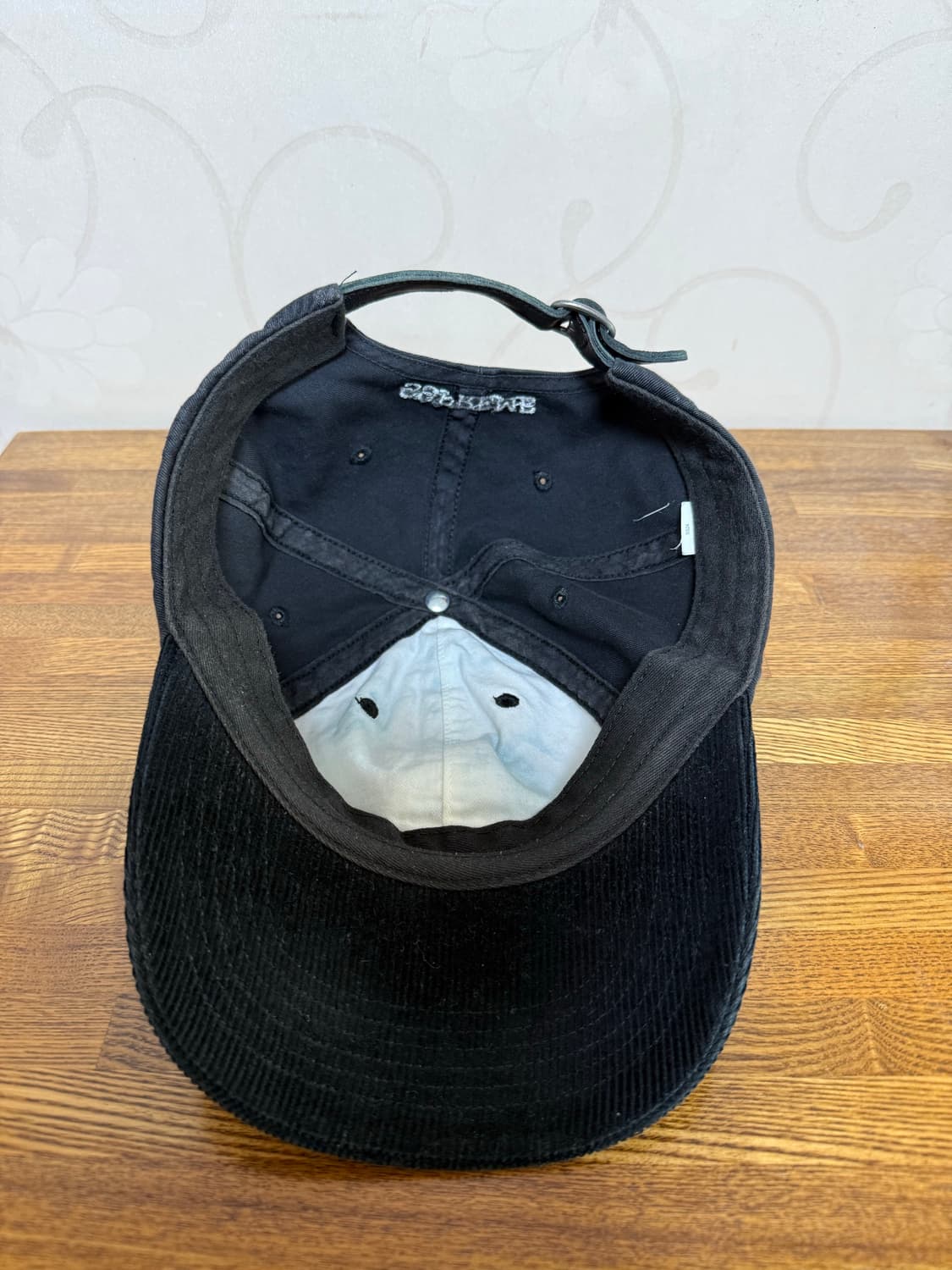 슈프림 S로고 코듀로이 볼캡 블랙 상품이미지4