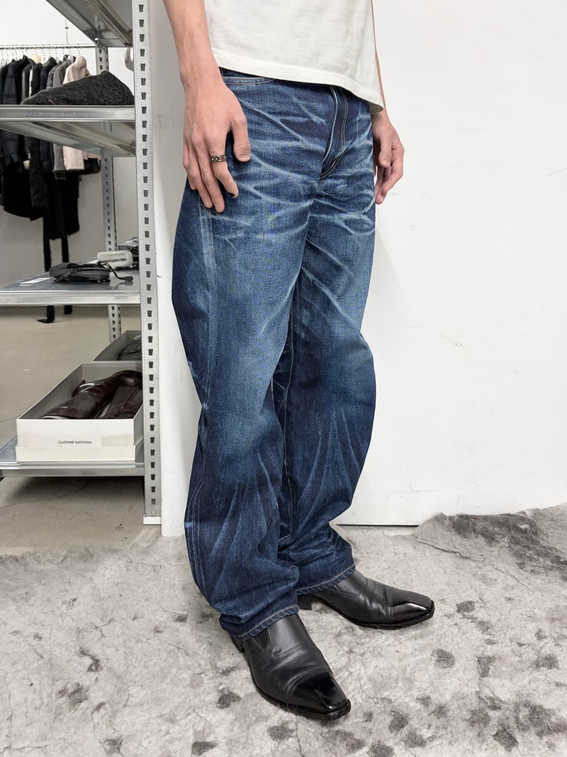 글램 크랙 워시드 데님 팬츠 상품이미지1