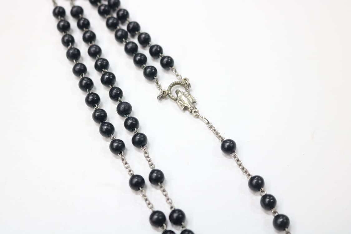 돌체앤가바나 빈티지 블랙 우드 비드 로자리 목걸이 상품이미지6