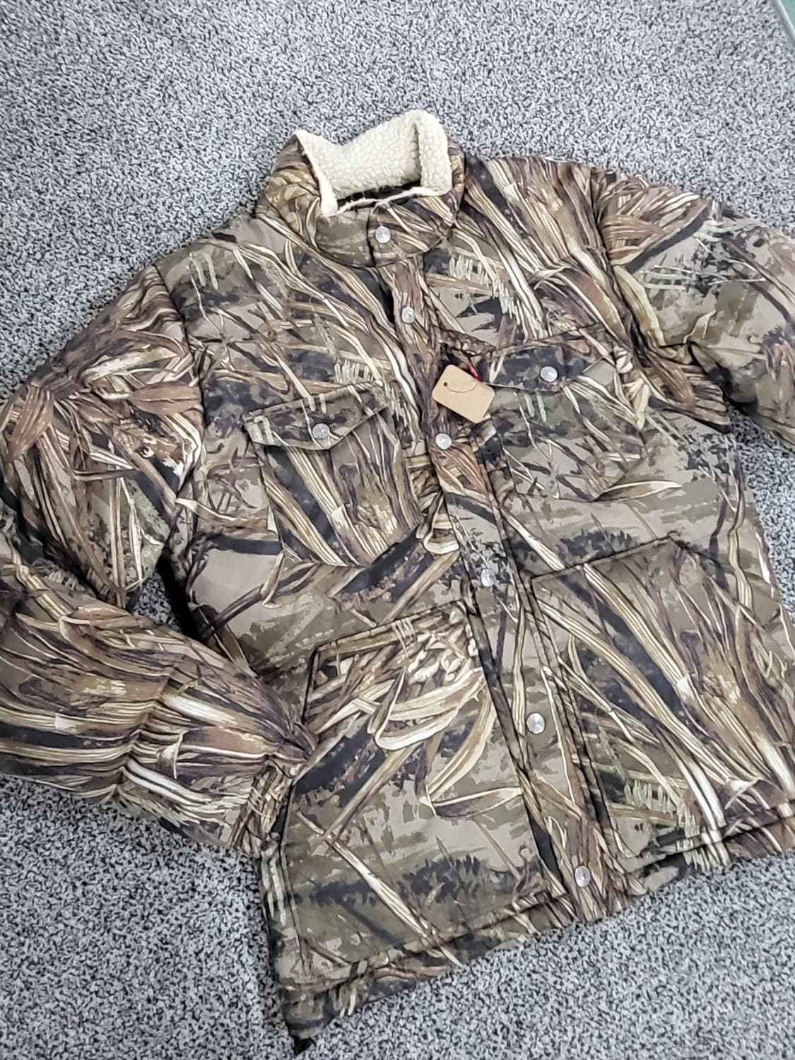 리바이스 카모 패딩 점퍼 상품이미지2