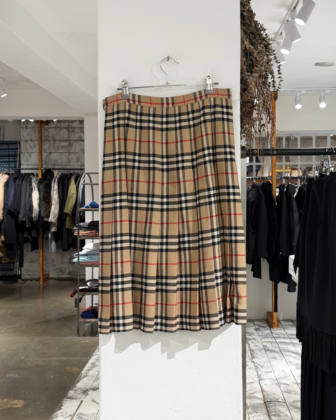 버버리 베이지 노바체크 플리츠 울 스커트 상품이미지4