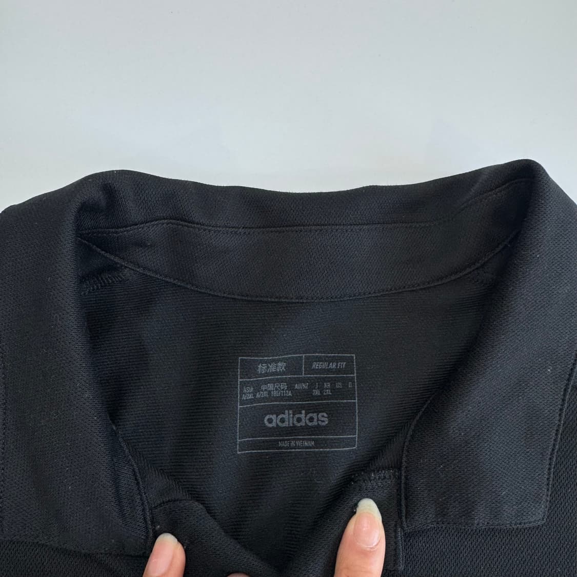 Adidas 아디다스 삼각로고 블랙 기능성 카라 반팔  상품이미지5