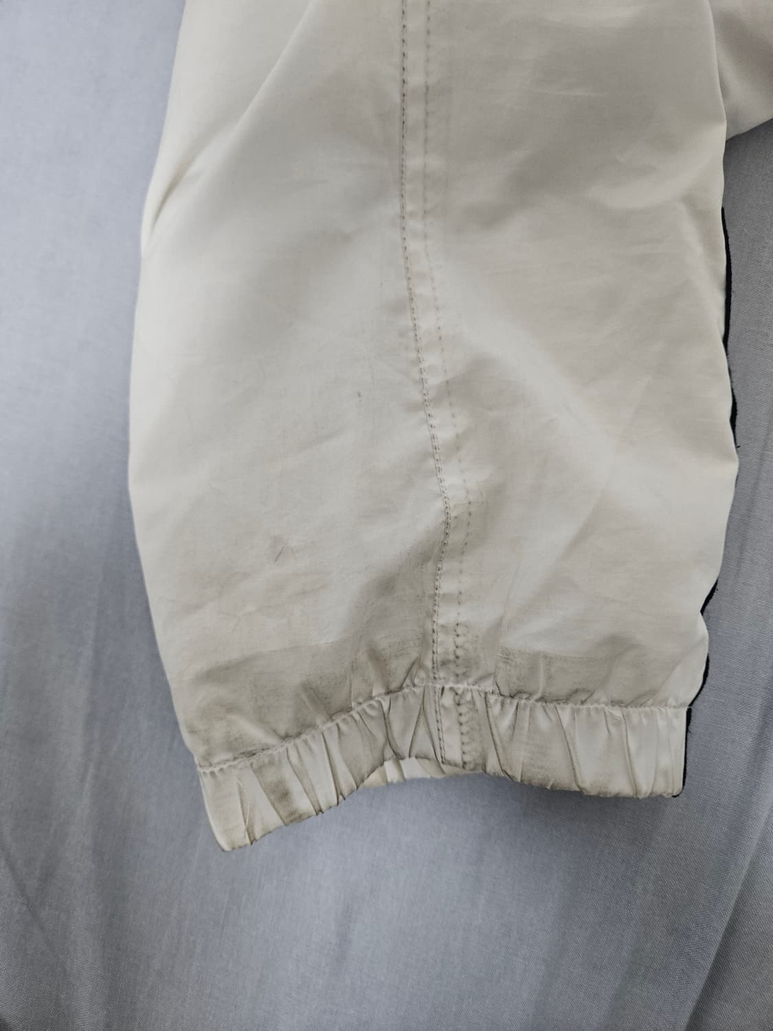 아디다스 화이트 바람막이 상품이미지5