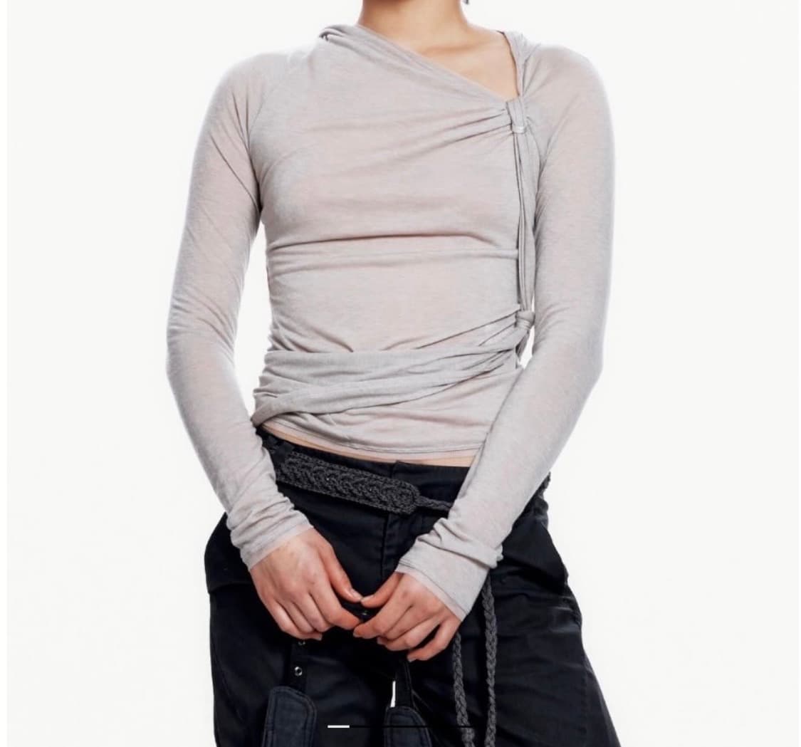 HyeinSeo Hooded Knot L/S 1사이즈 상품이미지1