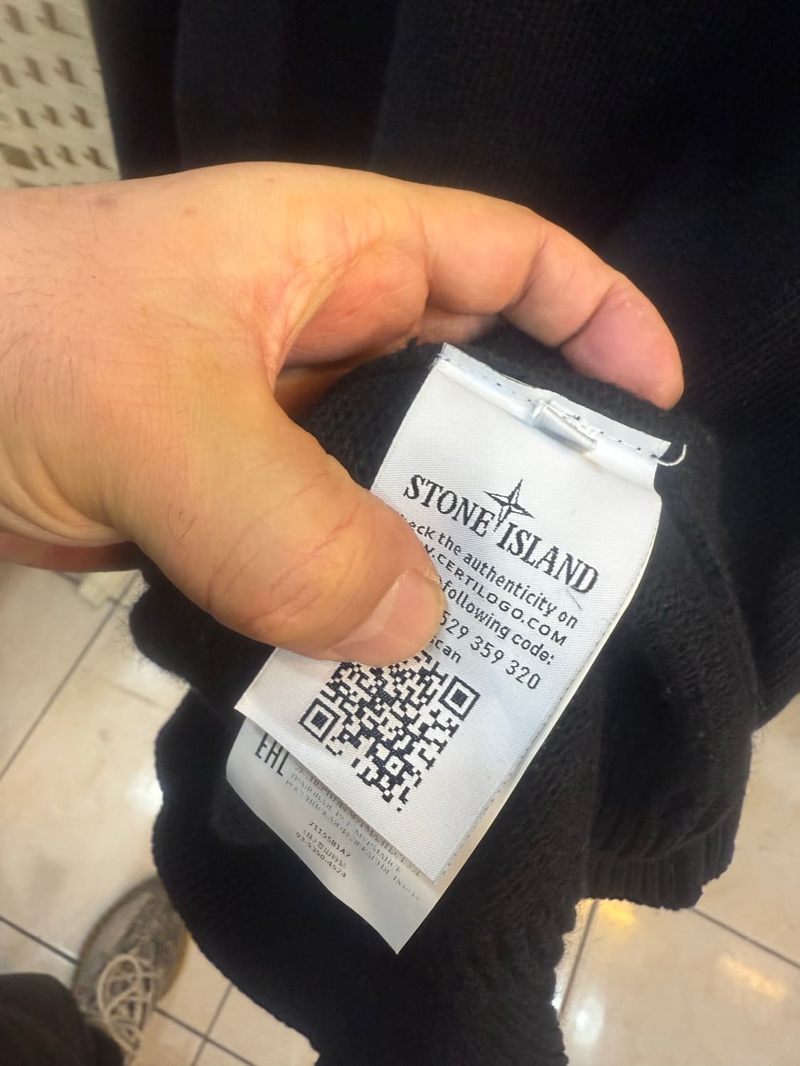 100/19fw 정품 스톤아일랜드 크루넥 니트 팝니다 상품이미지5