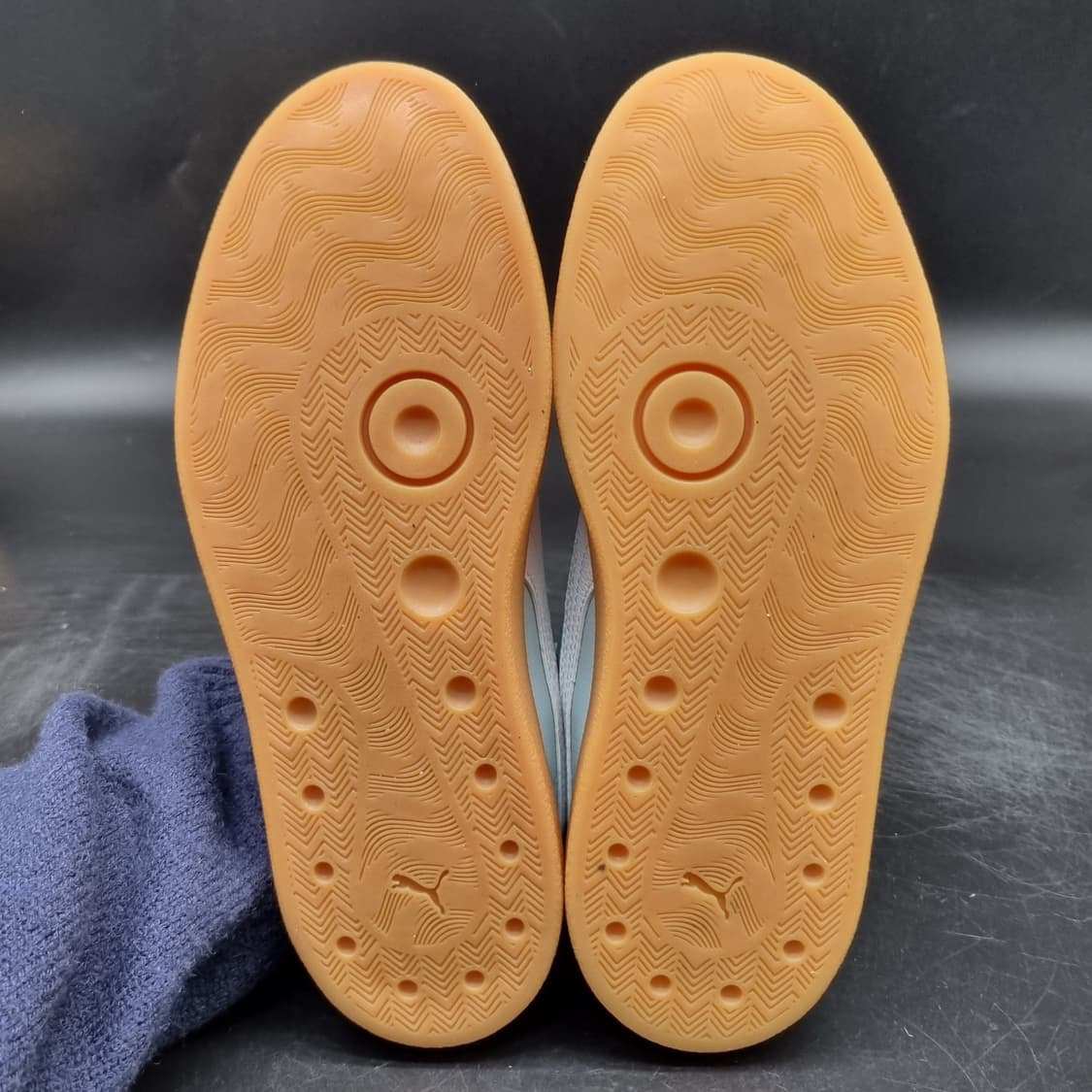 푸마 클럽2 에라 여성스니커즈230 상품이미지2