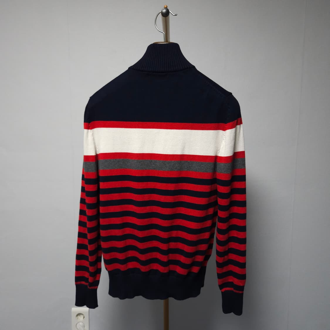 95 ) 헤지스 스트라이프 집업 니트 가디건 상품이미지4