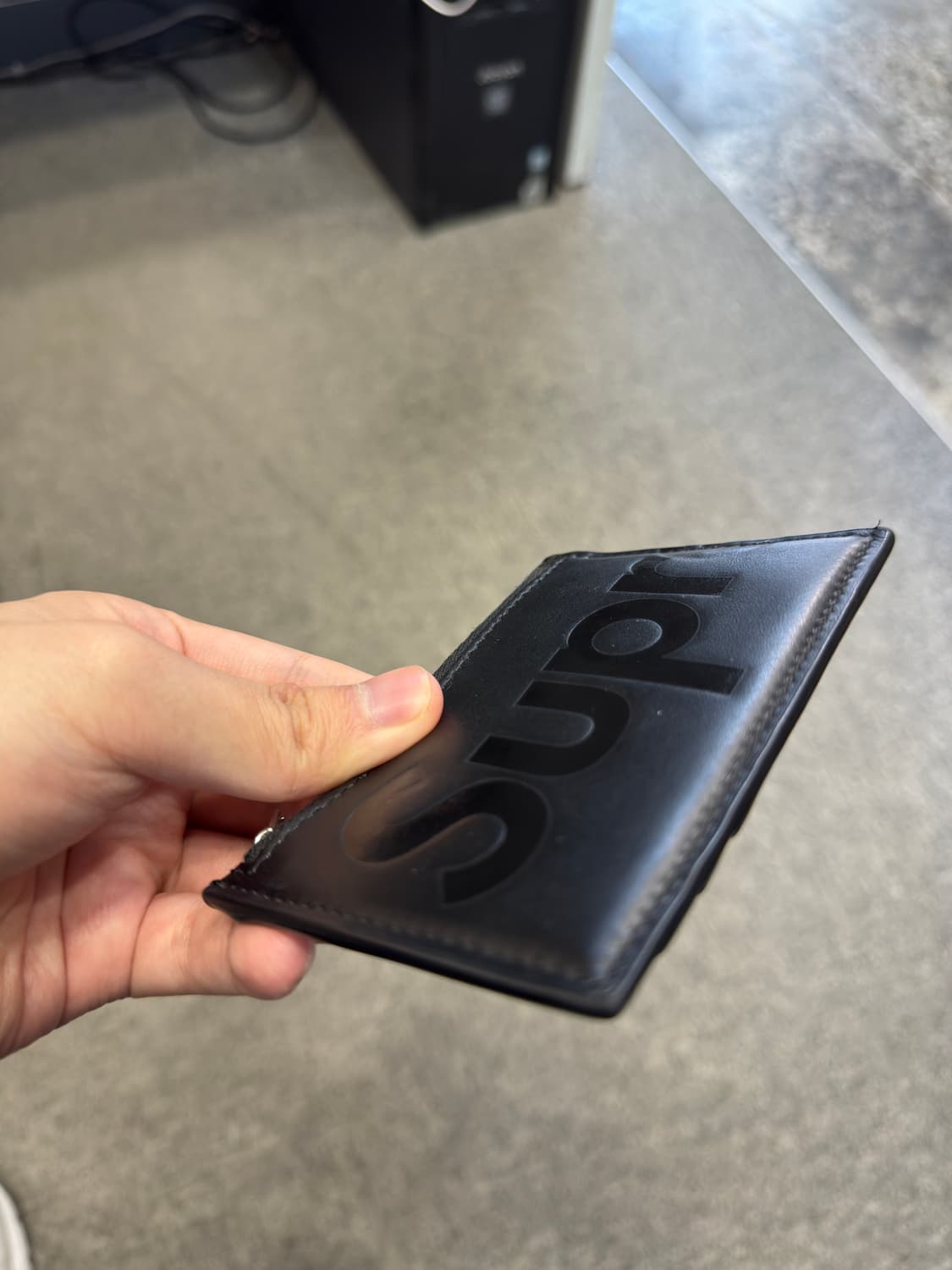 슈프림 레더 카드지갑 상품이미지3