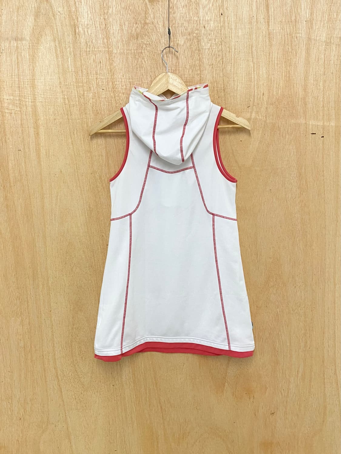 ADIDAS sleeveless hood top 아디다스 슬리브리스 후드 상품이미지5
