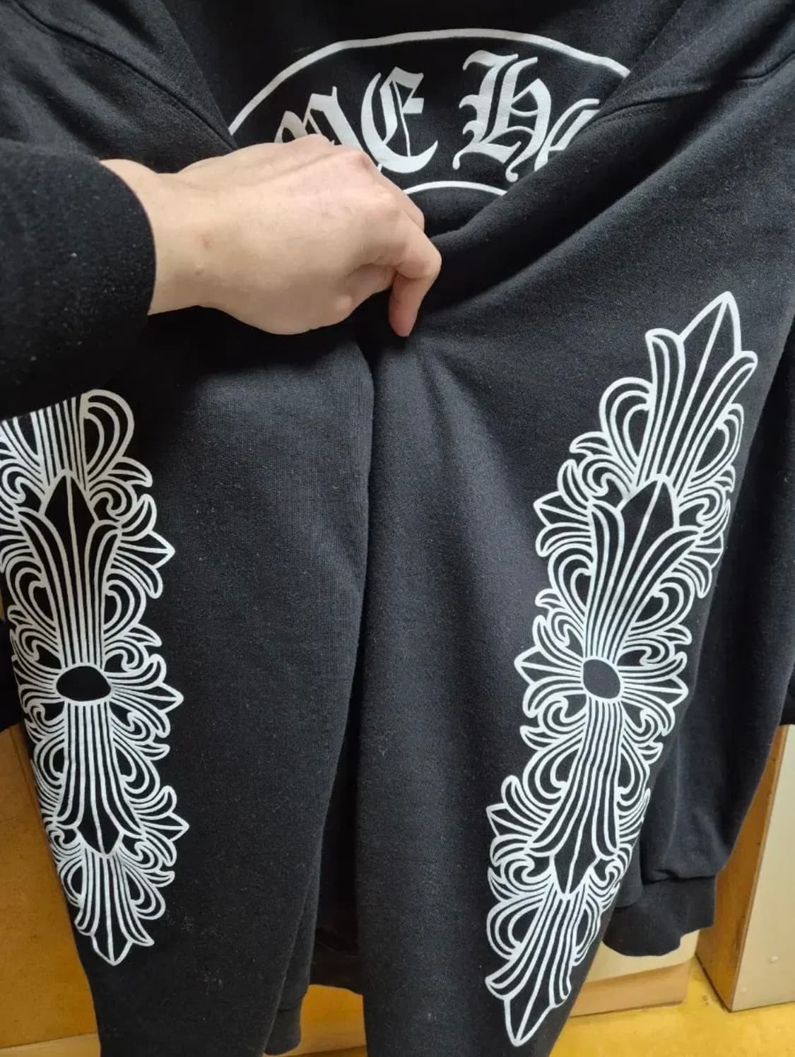 크롬하츠 홀스슈 플로랄 헤비웨이트 집업 후드 블랙xl 상품이미지2