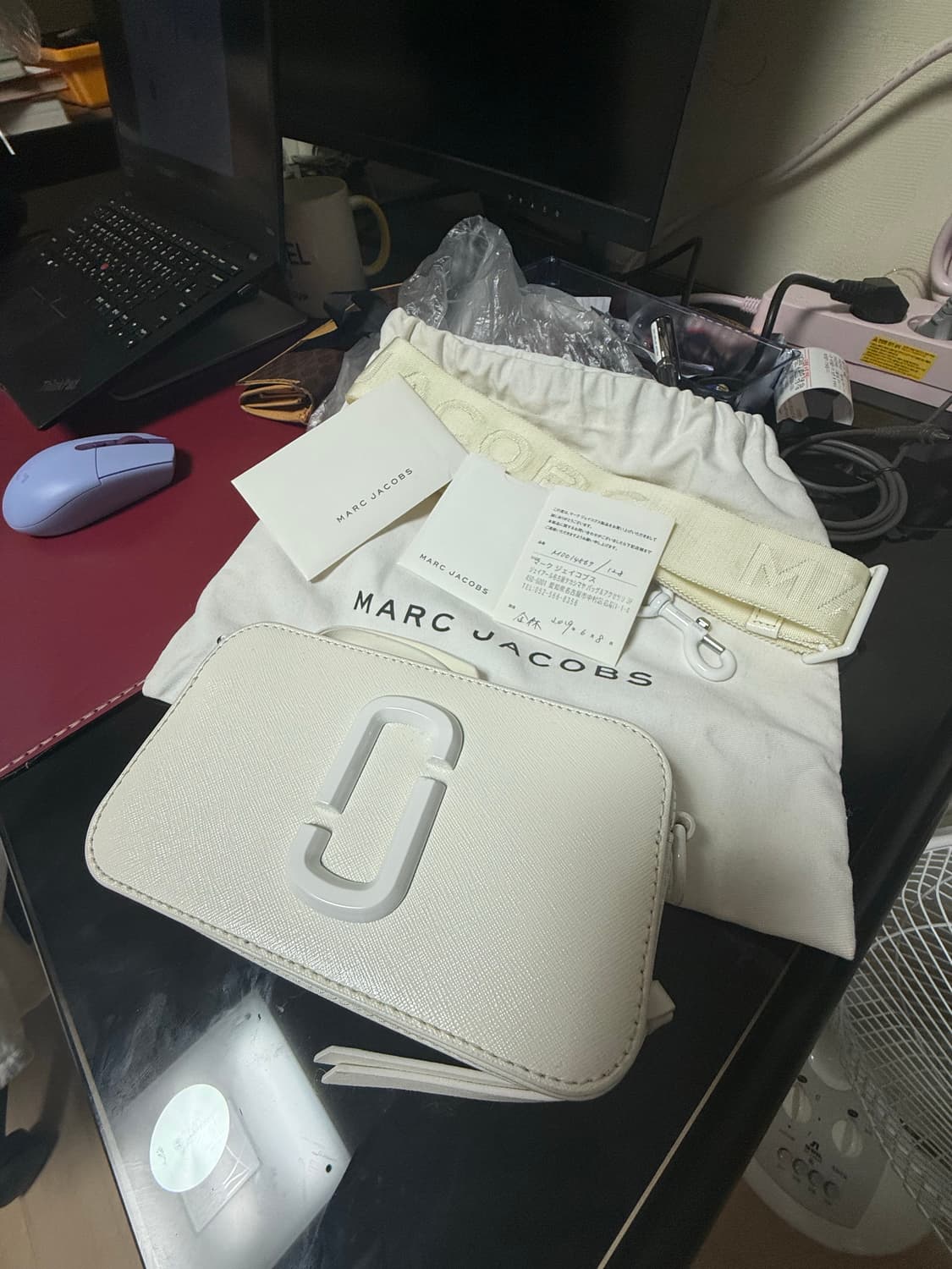 마크 제이콥스 카메라백 상품이미지2