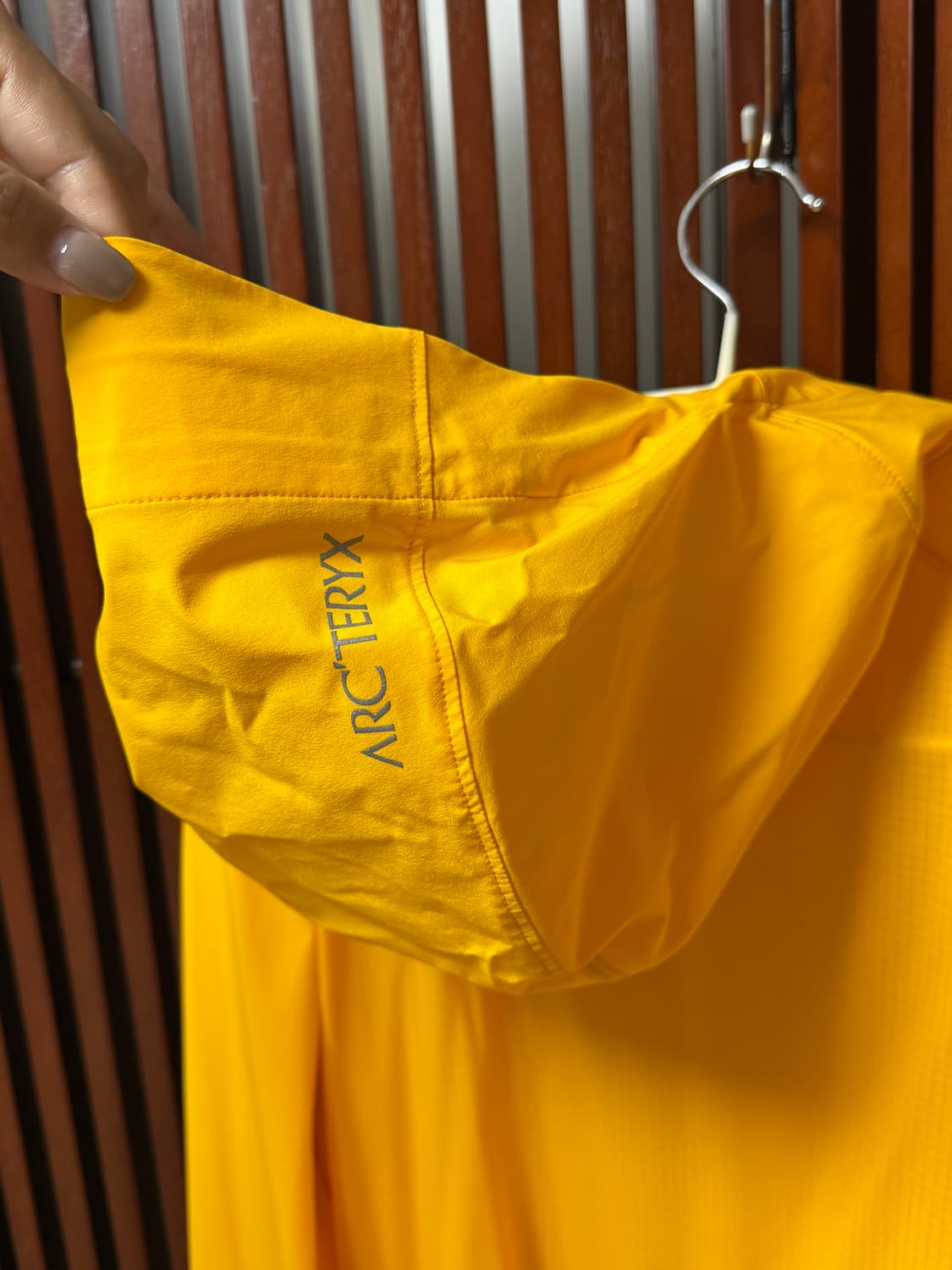 아크테릭스 인센도 하이브리드 후디 상품이미지3