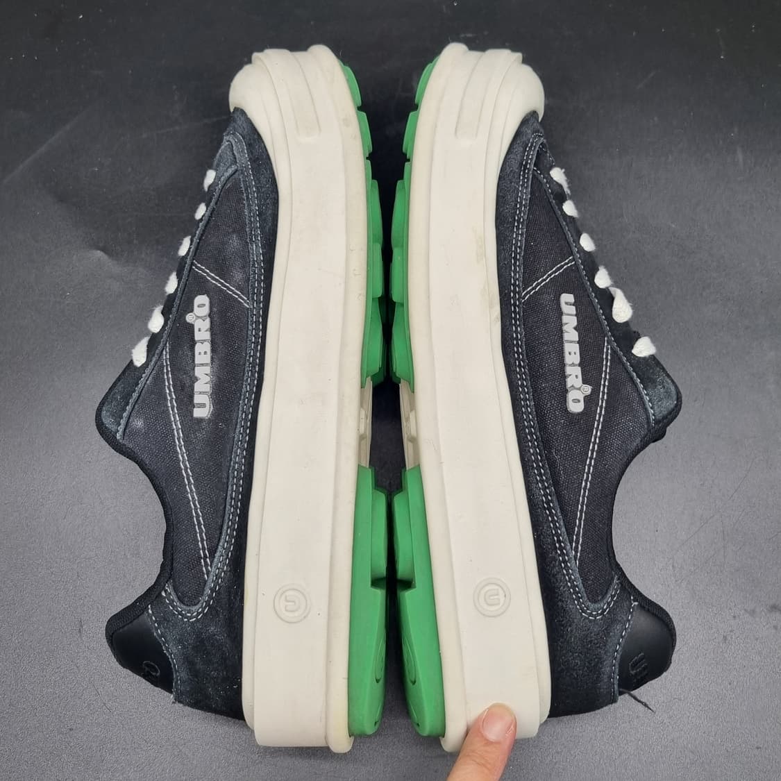 엄브로 스케일 남성운동화270  상품이미지5