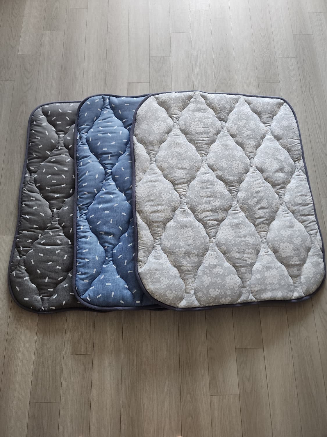 무료배송))반려동물 특대형 누빔방석(미끌림방지) 상품이미지1