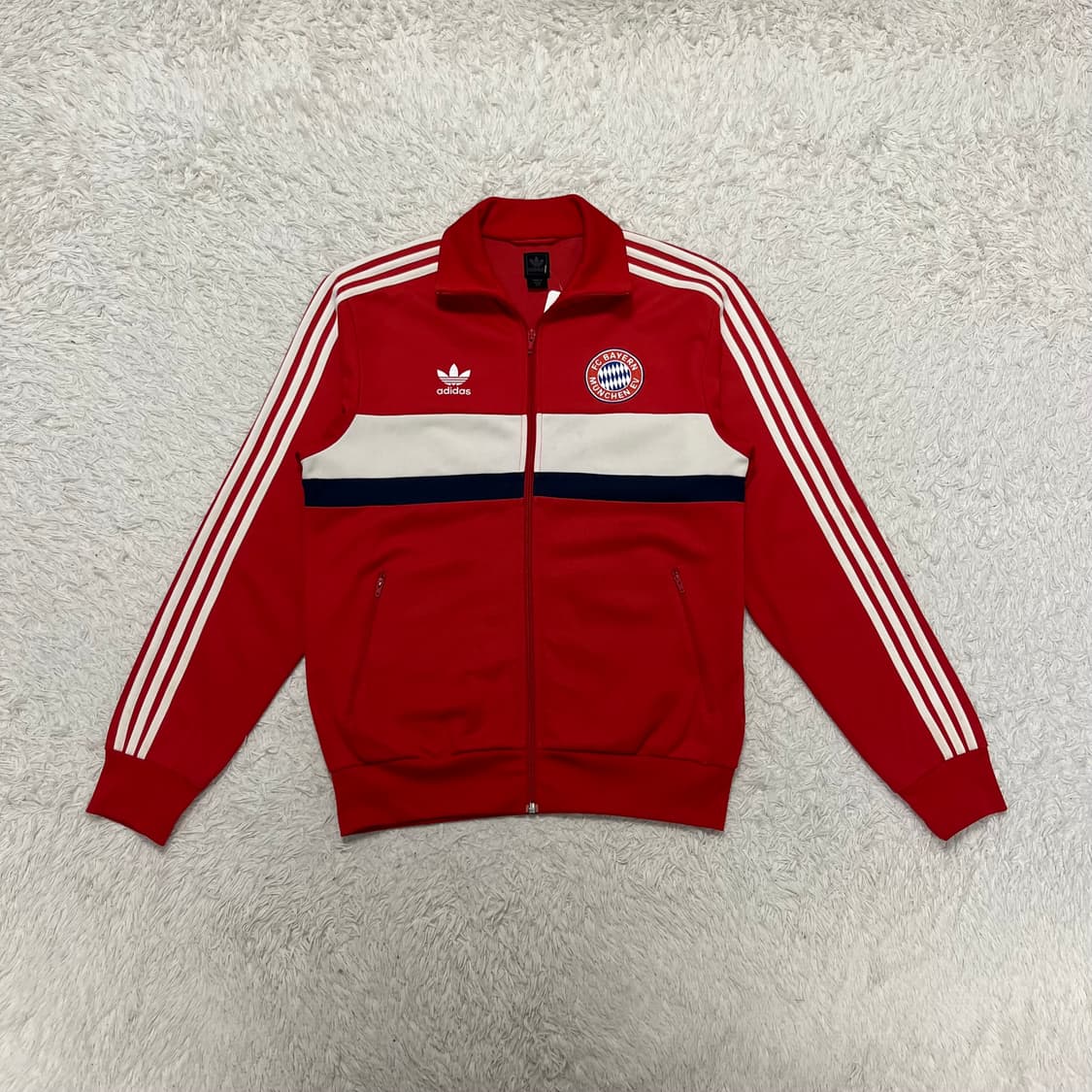 Adidas red Bayern Munich jersey  상품이미지4