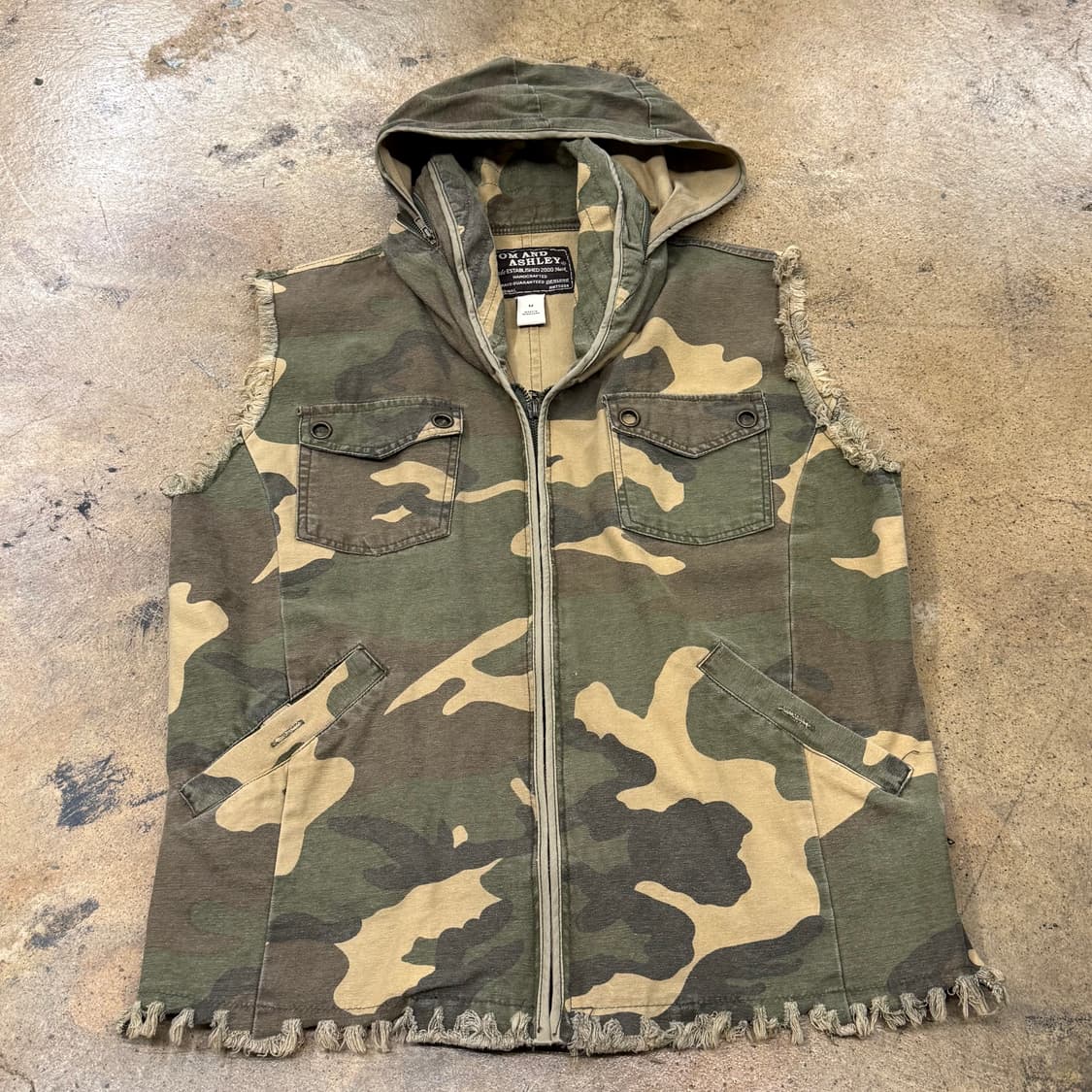 [정품/M] 톰앤애슐리 카모 후드 베스트 b15 상품이미지2