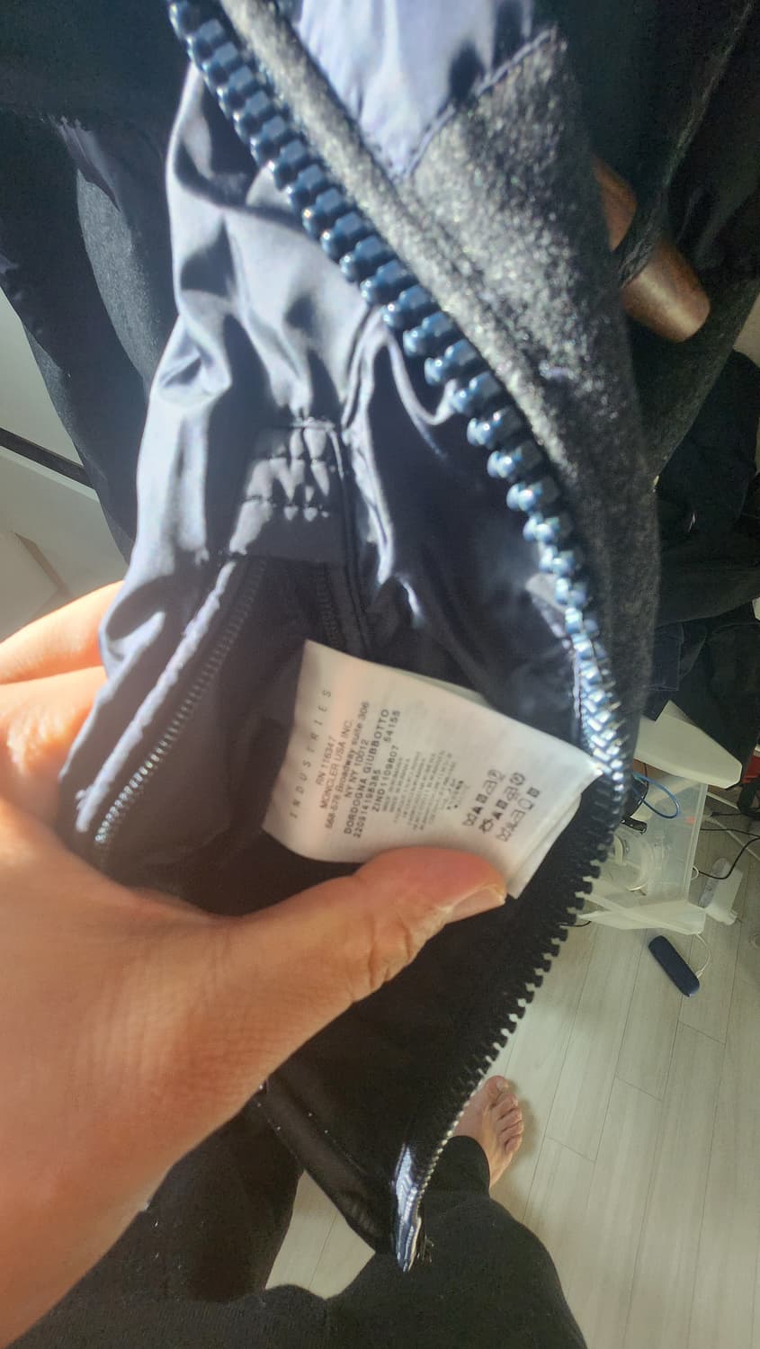 정품.몽클레어  DORDOGNA 패딩. 4사이즈.국내105 상품이미지9