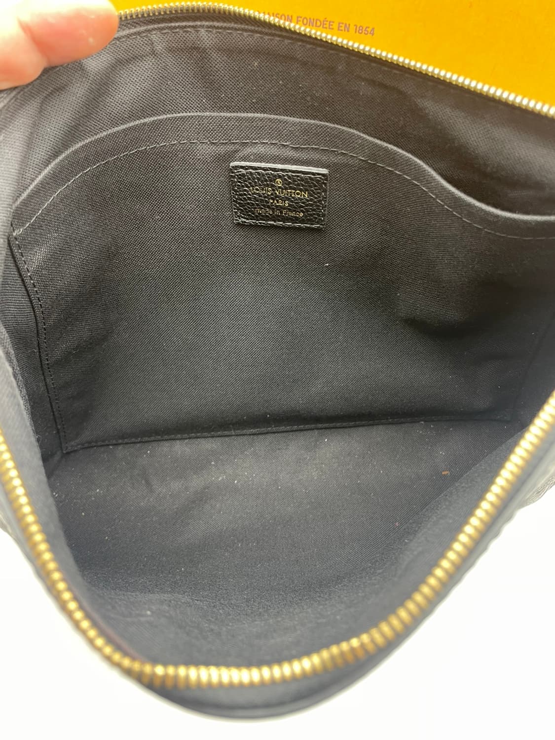 [ 정품 ] 루이비통 앙프렝뜨 데일리 파우치 클러치백  상품이미지5