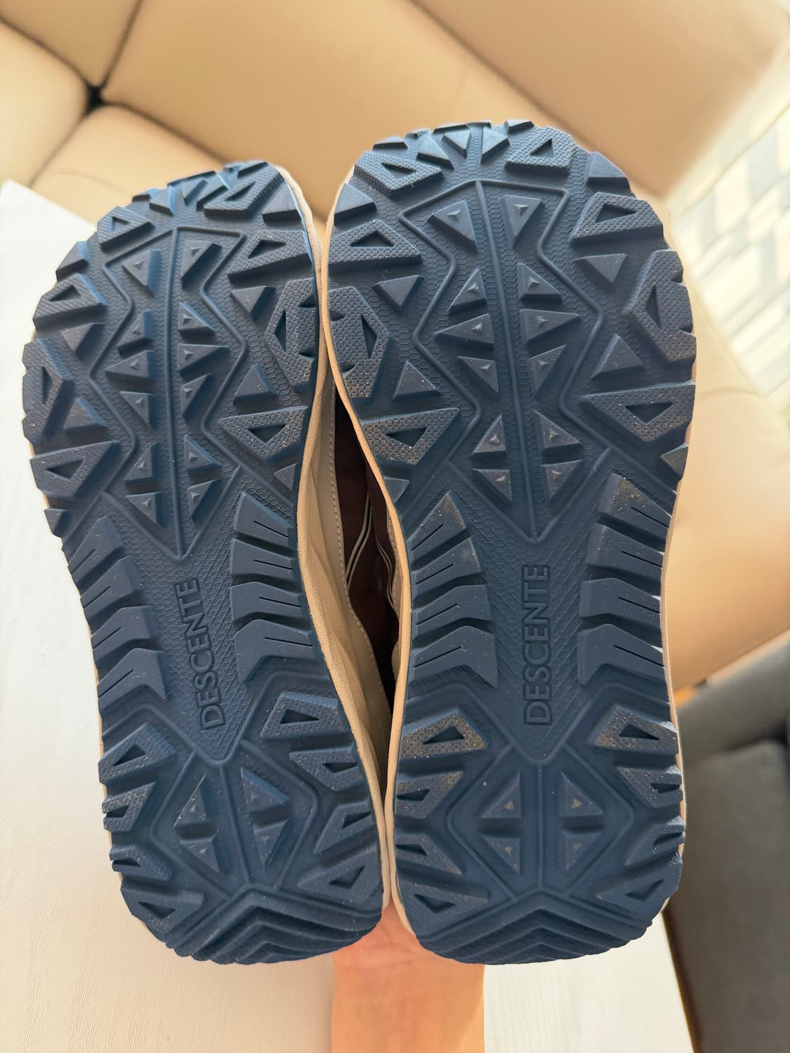 데상트 터레인디 딥브라운 상품이미지8