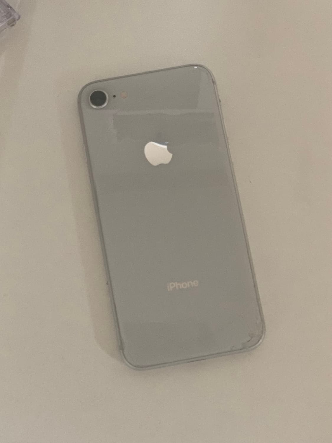 아이폰 8 64GB 76% 작동문제없음 상품이미지3