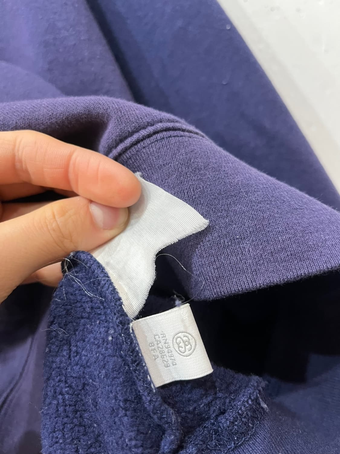 스투시 리피트 로고 맨투맨 스웻셔츠  상품이미지8