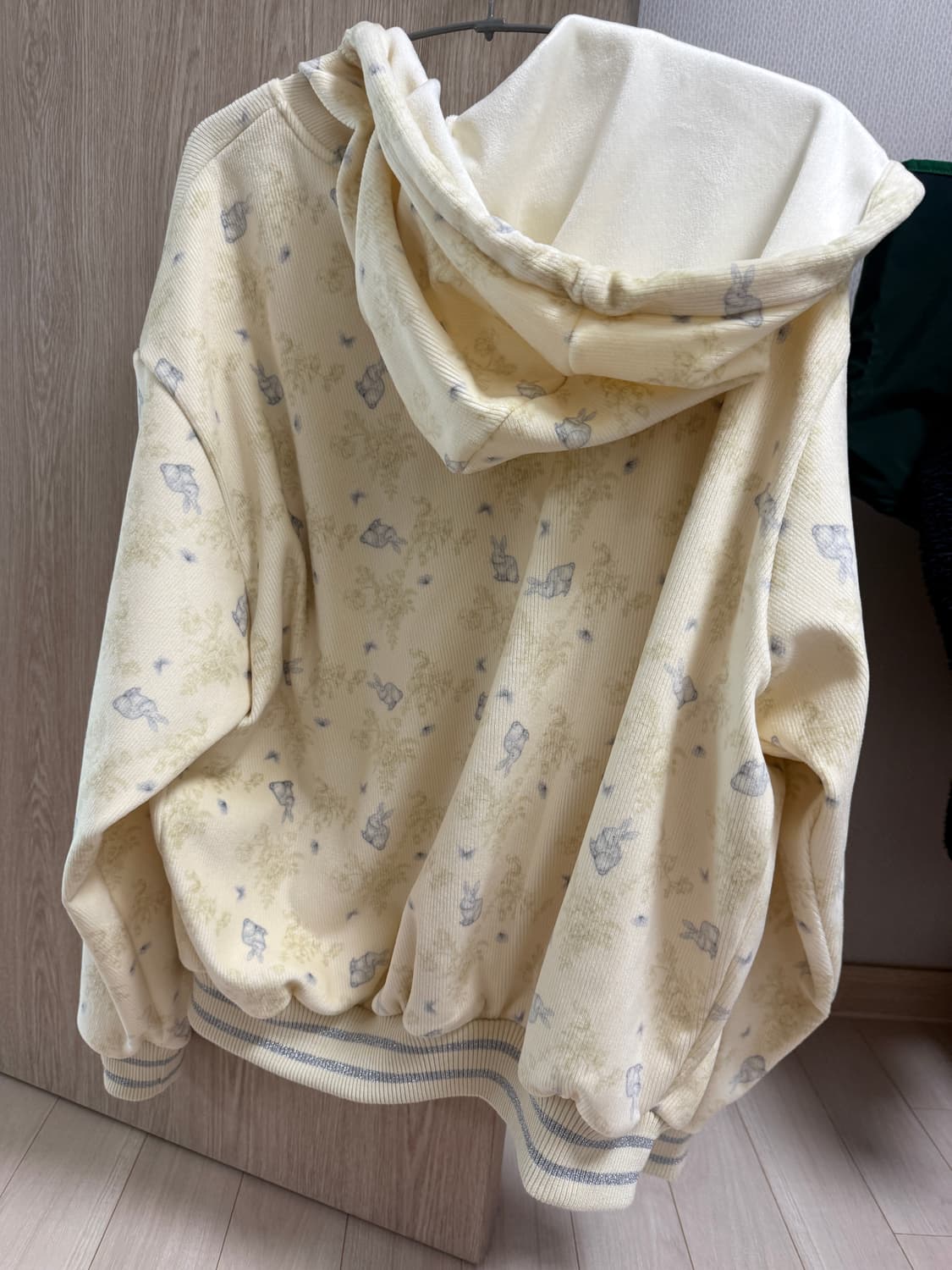 민지에나 후드집업 (실제 제품사진ㅇ) 상품이미지4