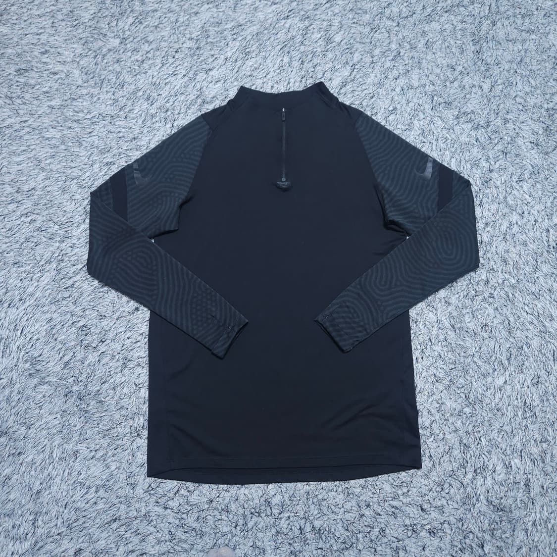 나이키) M 남자 드릴탑 드라이핏 반집업긴팔티 / 왕눈이샵 상품이미지1