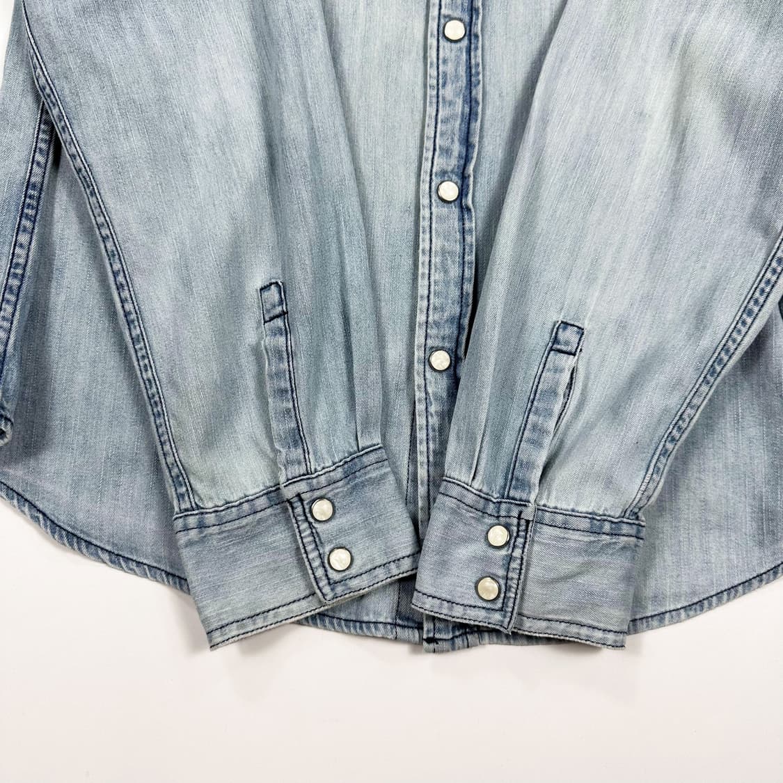 리바이스 클래식 웨스턴 연청 데님셔츠 L 상품이미지4