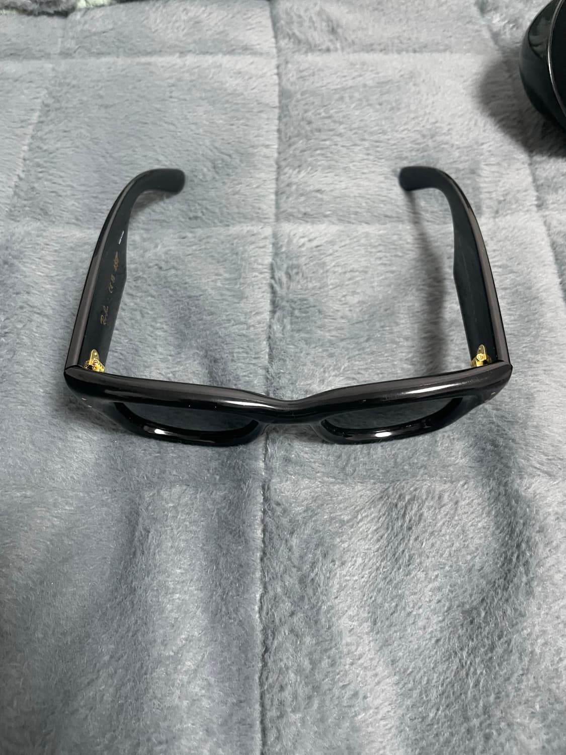 레이밴 x 에이셉 라키 웨이페어러 푸퍼 폴리쉬드 블랙 프레임 상품이미지7