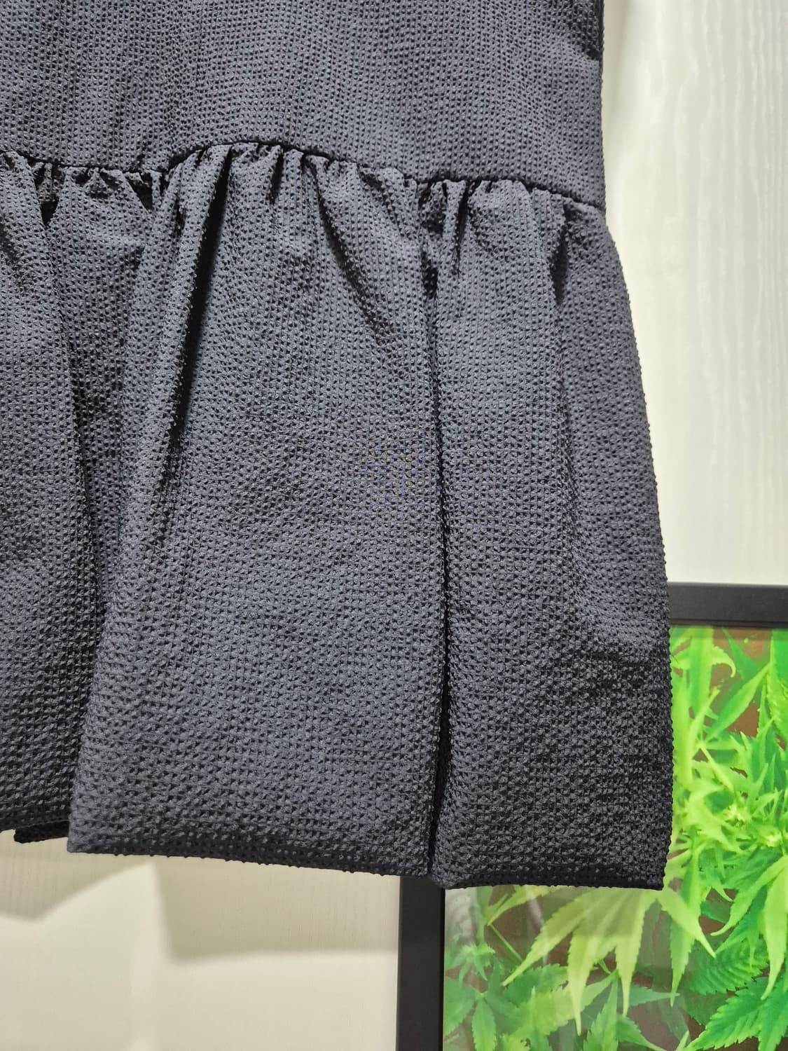 (세일)(새상품)nonmute 다크네이비 민소매 시어서커탑블라우스 상품이미지8