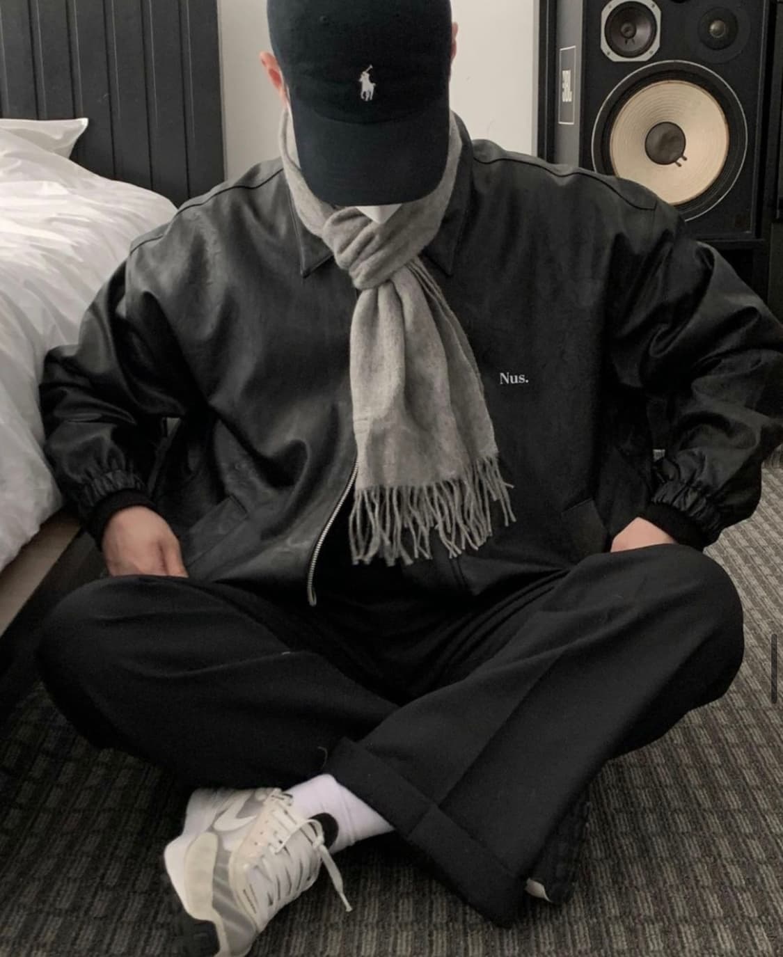 nus yel logo kara leather padding jacket 상품이미지5