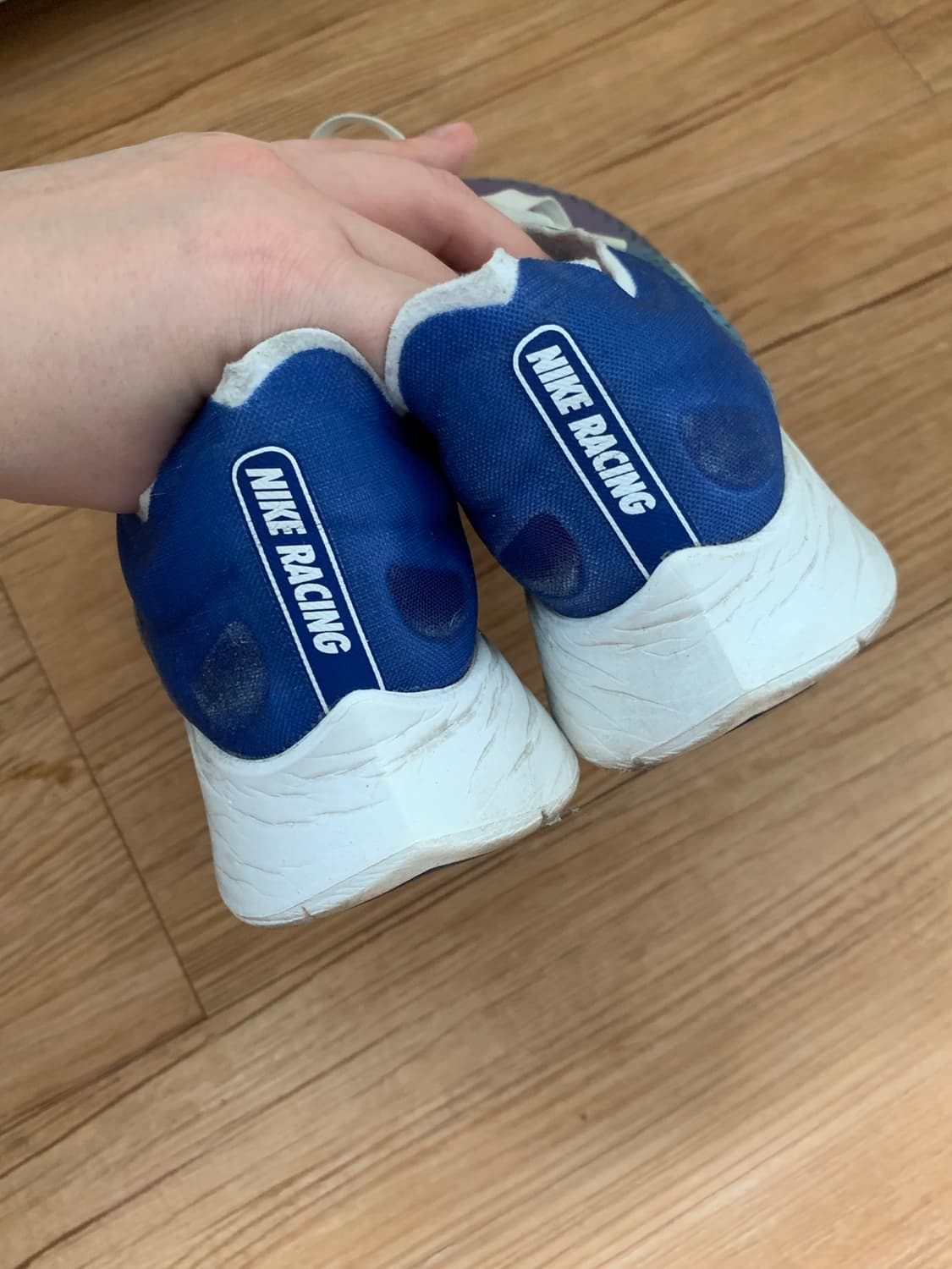 Nike 러닝화 상품이미지2