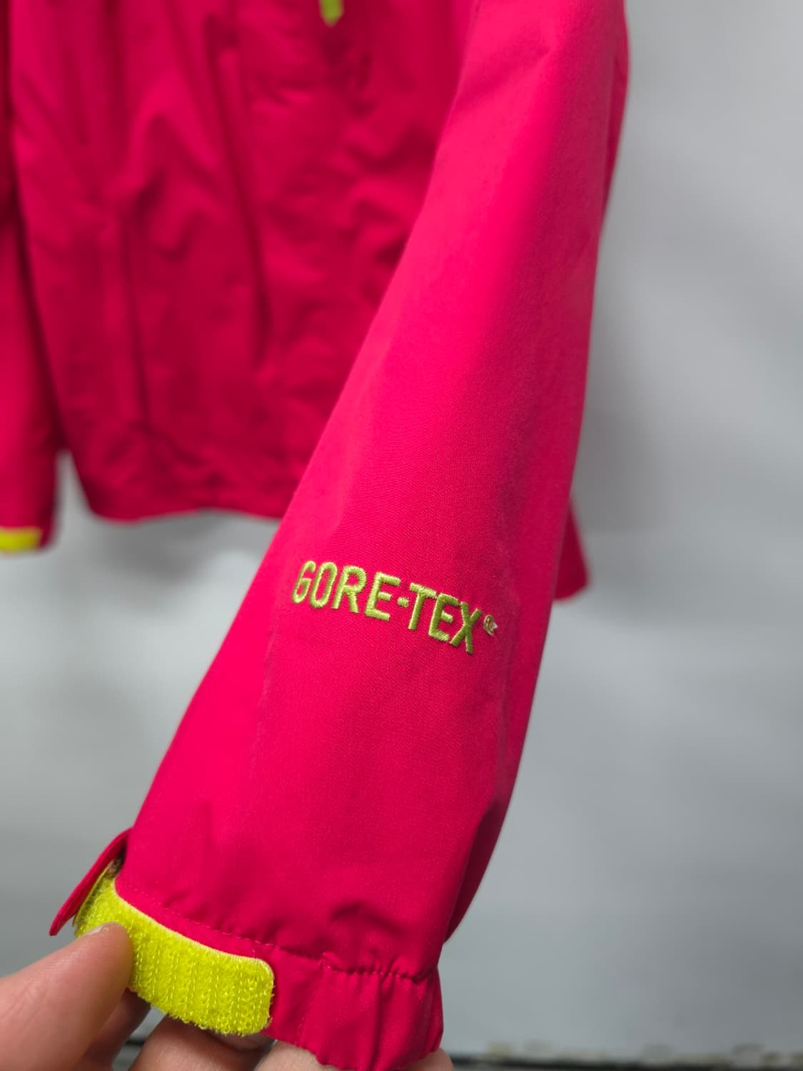 몽벨 고어텍스 바람막이 자켓 ( 여성55~66 ) 상품이미지4