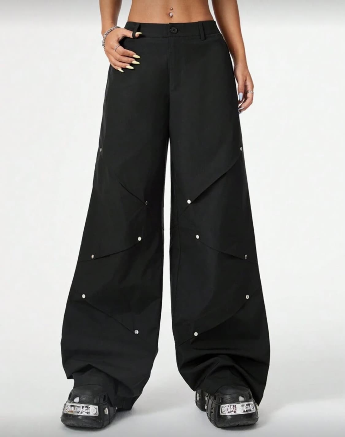 y2k 스터드 카고 팬츠  상품이미지1