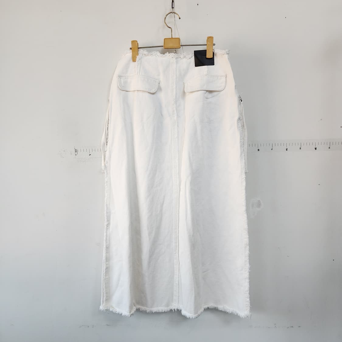 스타일난다 화이트 언발란스 데님 롱 스커트 상품이미지3